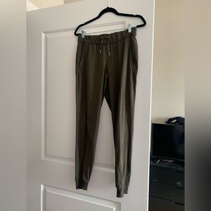 Lululemon Stretch Full-Length Jogger